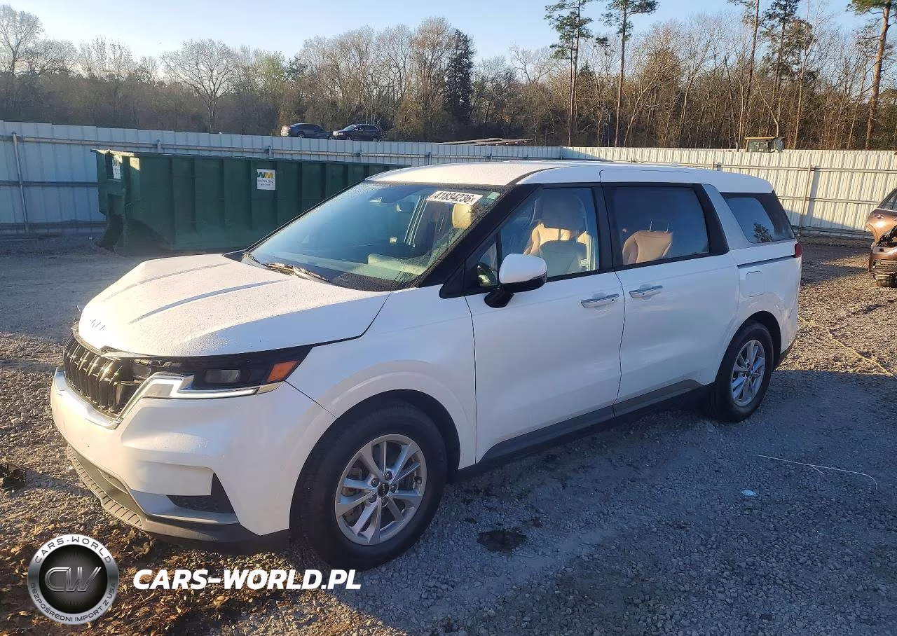 2022 Kia Carnival Lx