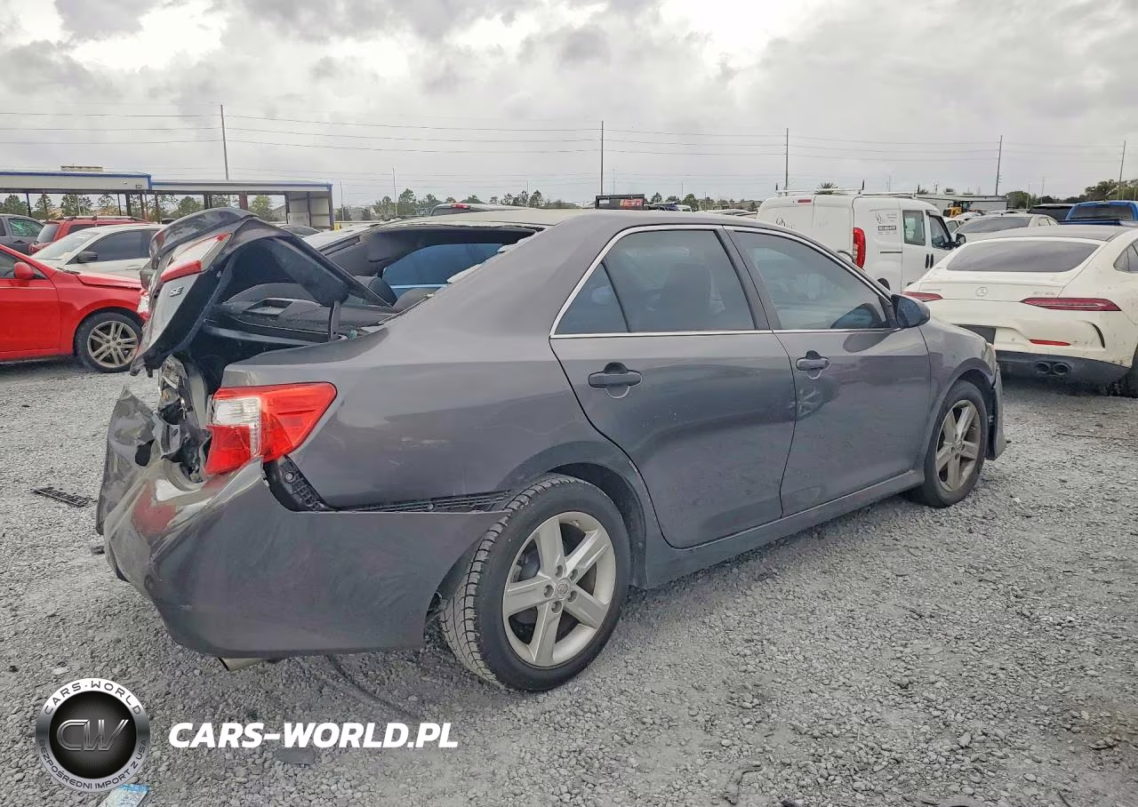 2013 Toyota Camry Se VIN:4T1BF1FK9DU224674 - 3