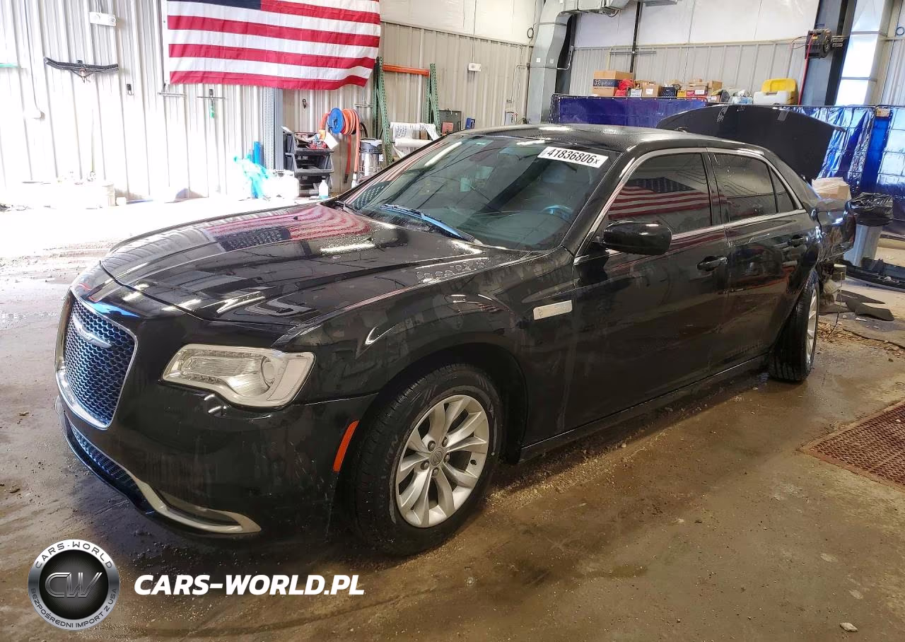 2016 Chrysler 300 Limited VIN:2C3CCAAG8GH207686 - 1