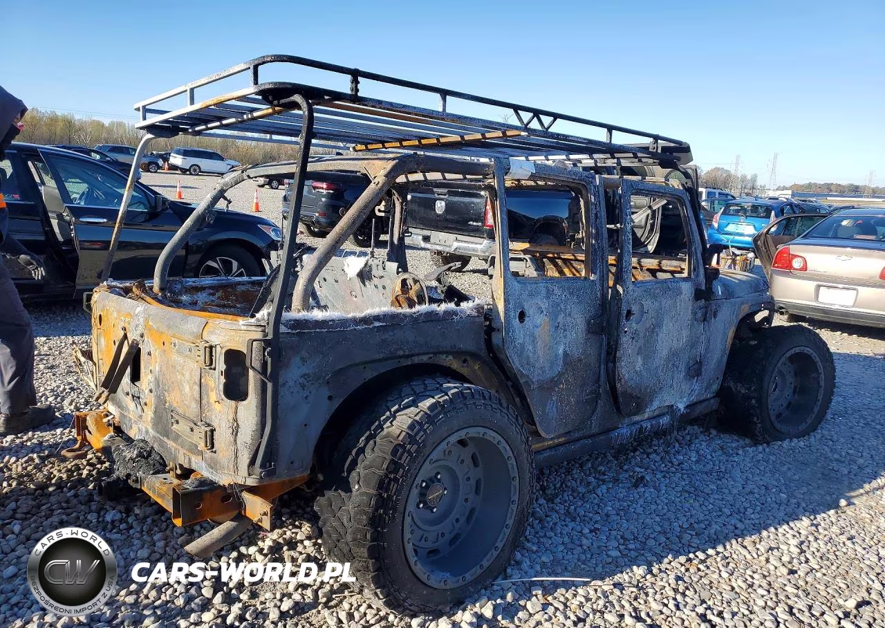 2009 Jeep Wrangler Unlimited VIN:1J8GA69189L710066 - 3