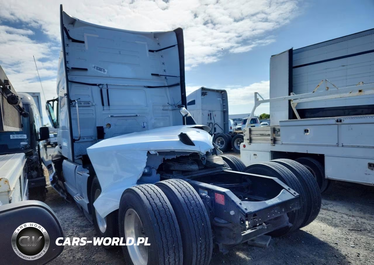2025 Volvo Vnl Semi Truck VIN:4V4NC9EH6SN688287 - 3