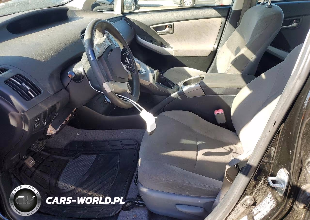 2013 Toyota Prius Three VIN:JTDKN3DU6D0343023 - 7