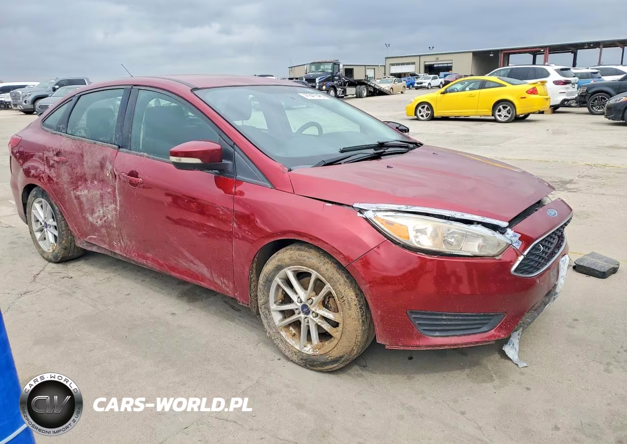 2017 Ford Focus VIN:1FADP3F28HL328676 - 4