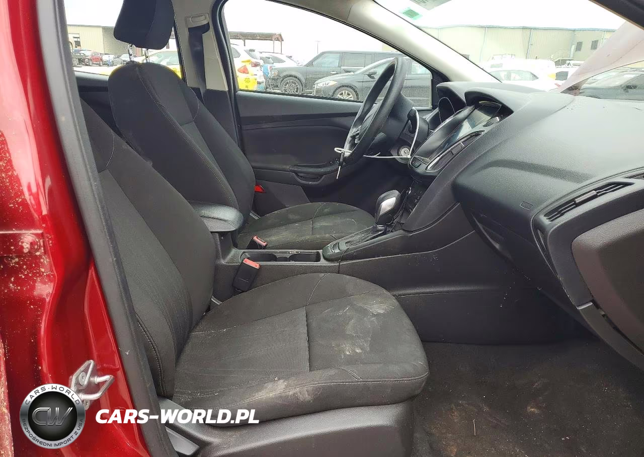 2017 Ford Focus VIN:1FADP3F28HL328676 - 7