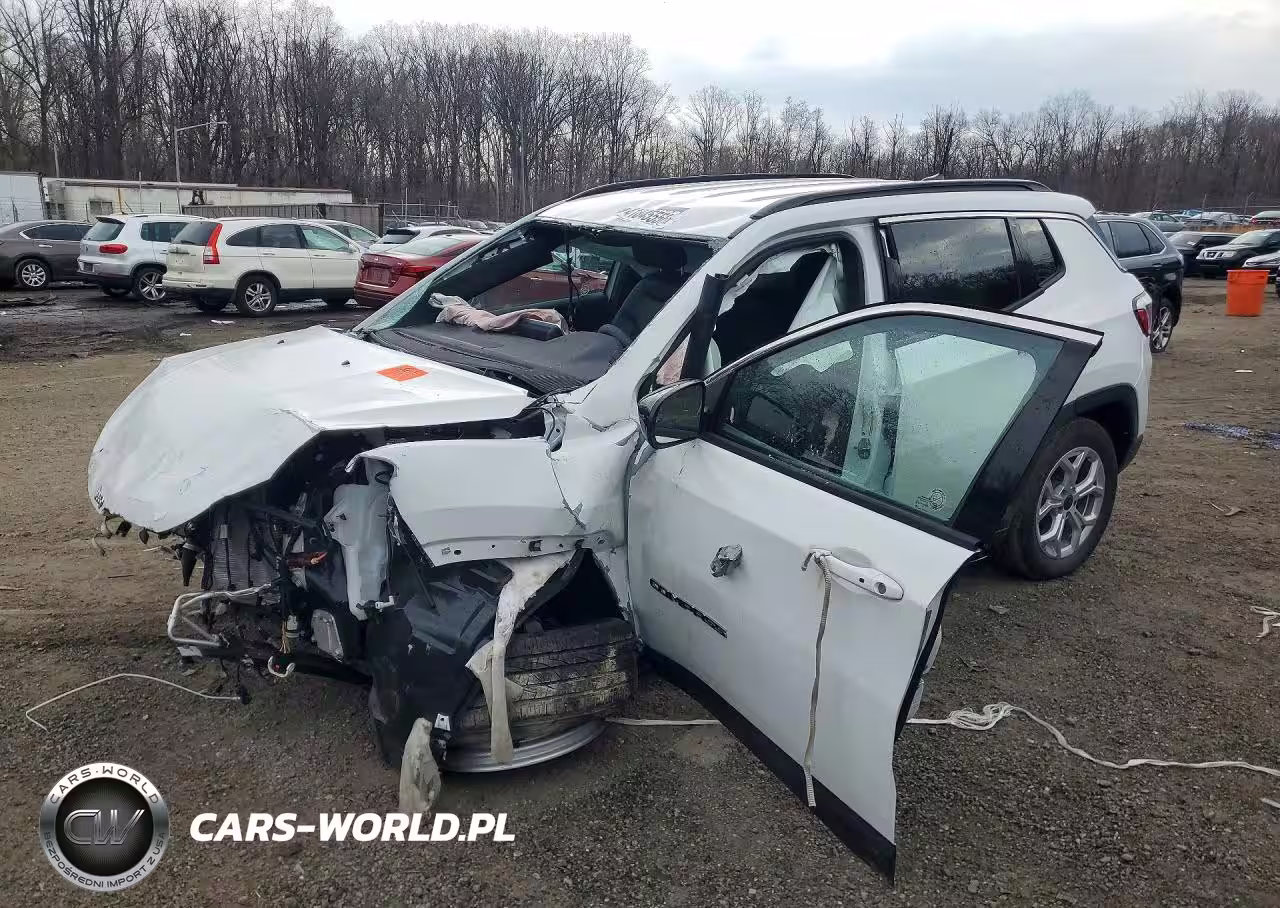 2025 Jeep Compass Latitude