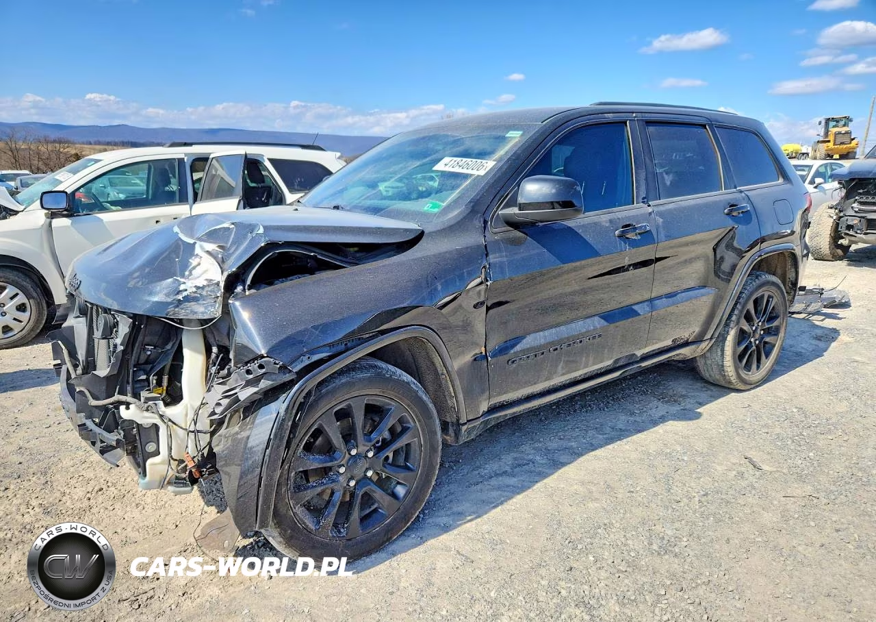 Główne zdjęcie 2017 Jeep Grand Cherokee Laredo