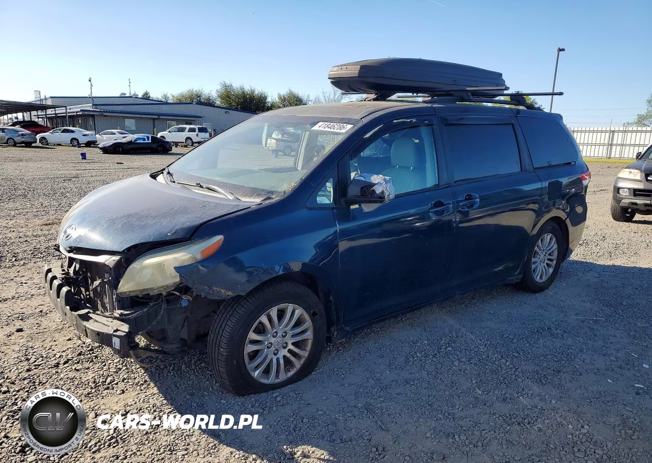 2012 Toyota Sienna Xle 8-Passenger