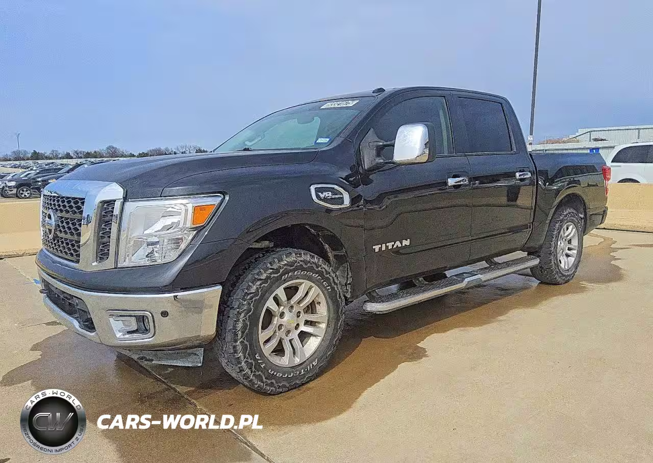2017 Nissan Titan Sv