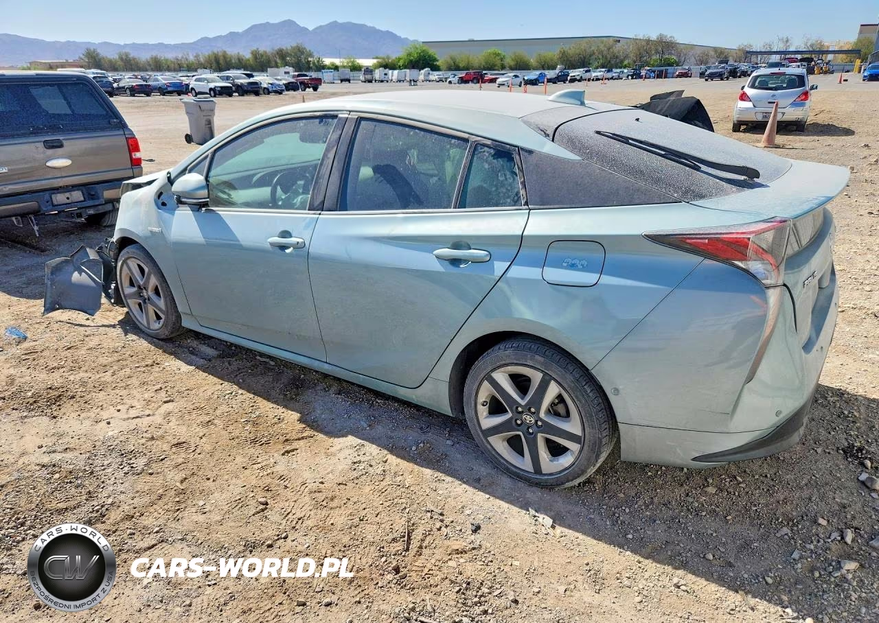 2018 Toyota Prius Four Touring VIN:JTDKARFUXJ3065975 - 2