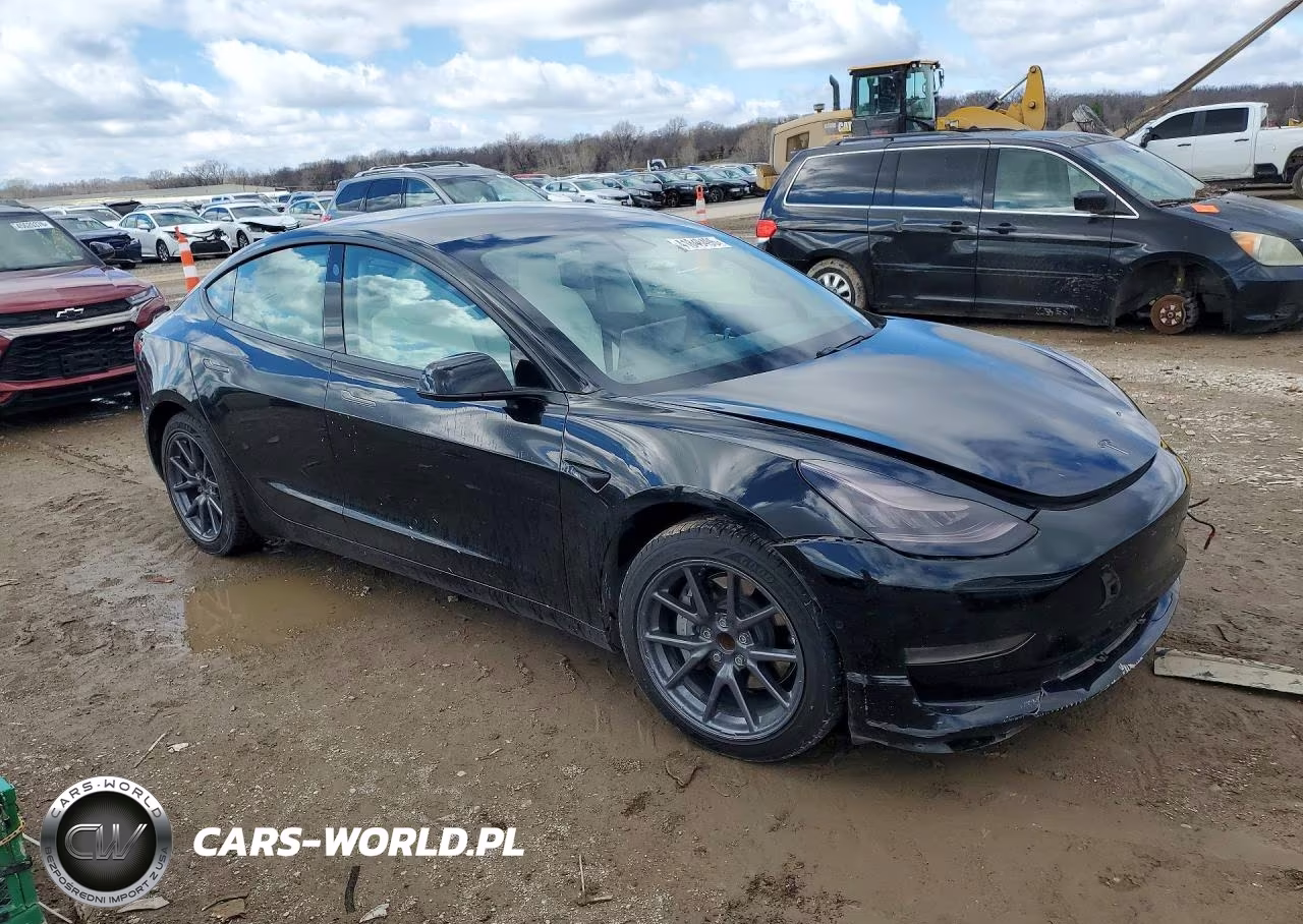 2020 Tesla Model 3 VIN:5YJ3E1EA7LF606746 - 4