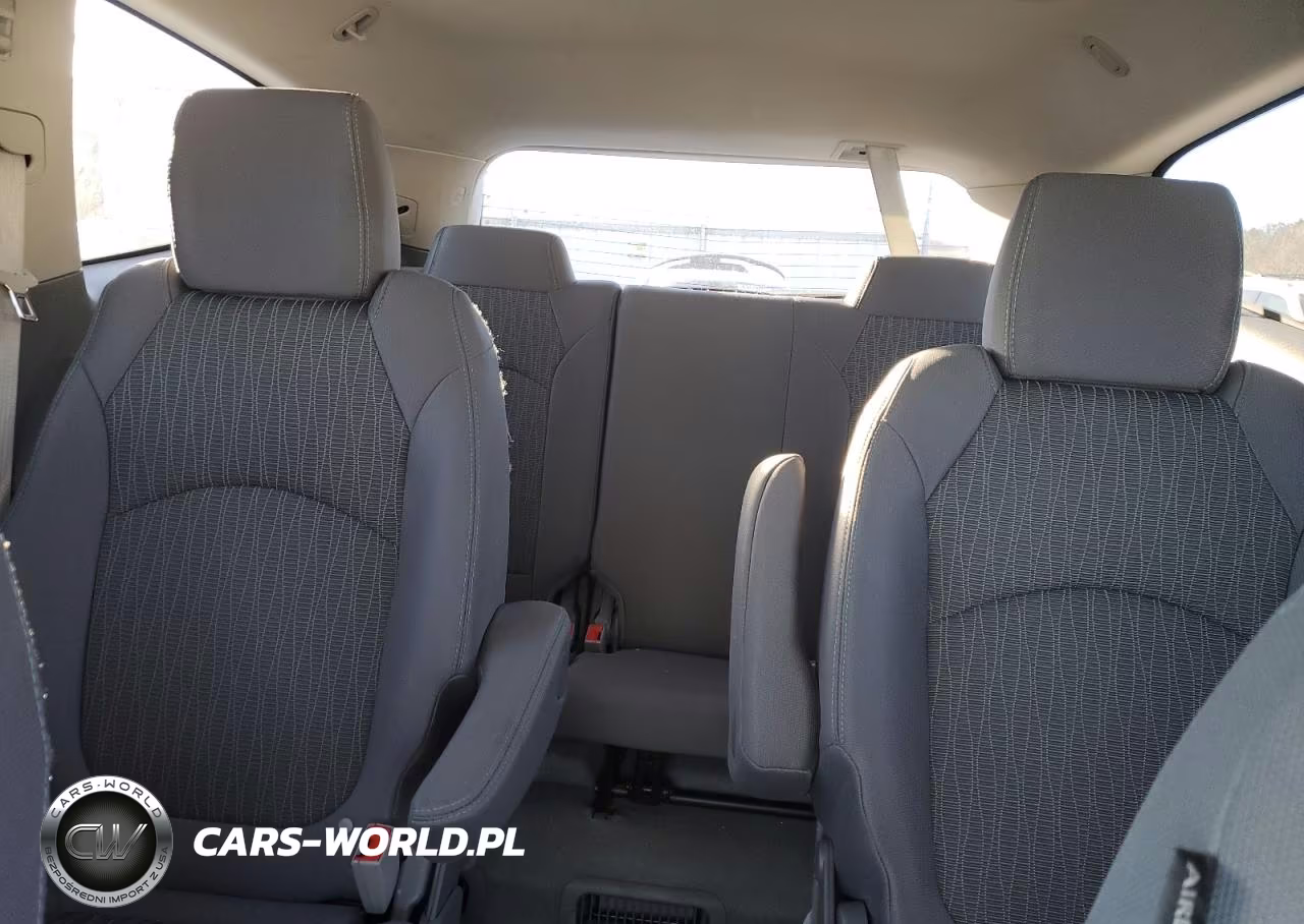 2015 Chevrolet Traverse Lt VIN:1GNKRGKD3FJ358193 - 10