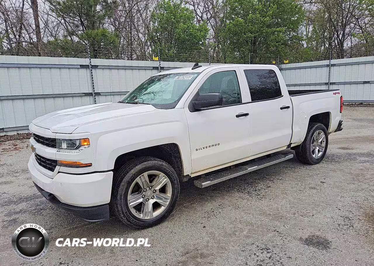2018 Chevrolet Silverado K1500 Custom – zdjęcie 1 z 13