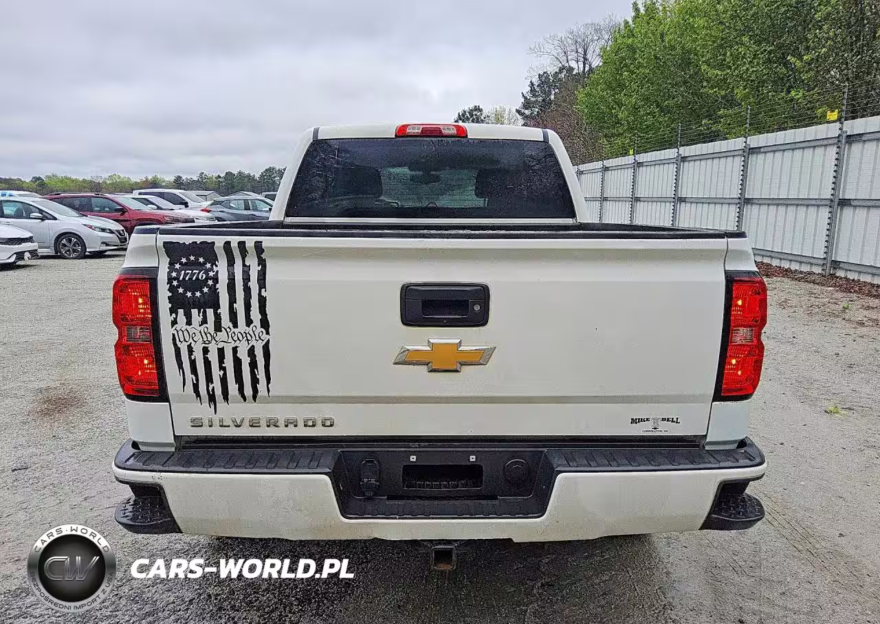 2018 Chevrolet Silverado K1500 Custom VIN:3GCUKPECXJG577493 - 6
