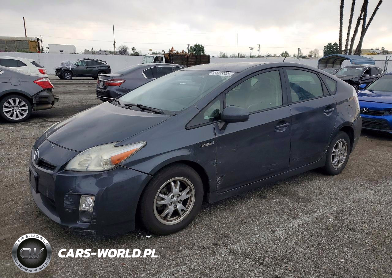 2011 Toyota Prius Three