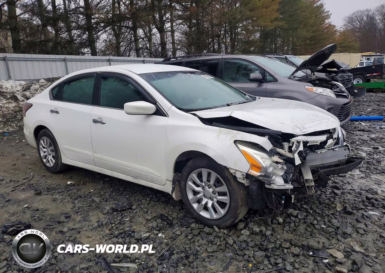 2015 Nissan Altima 2.5 S VIN:1N4AL3AP8FC254707 - 4