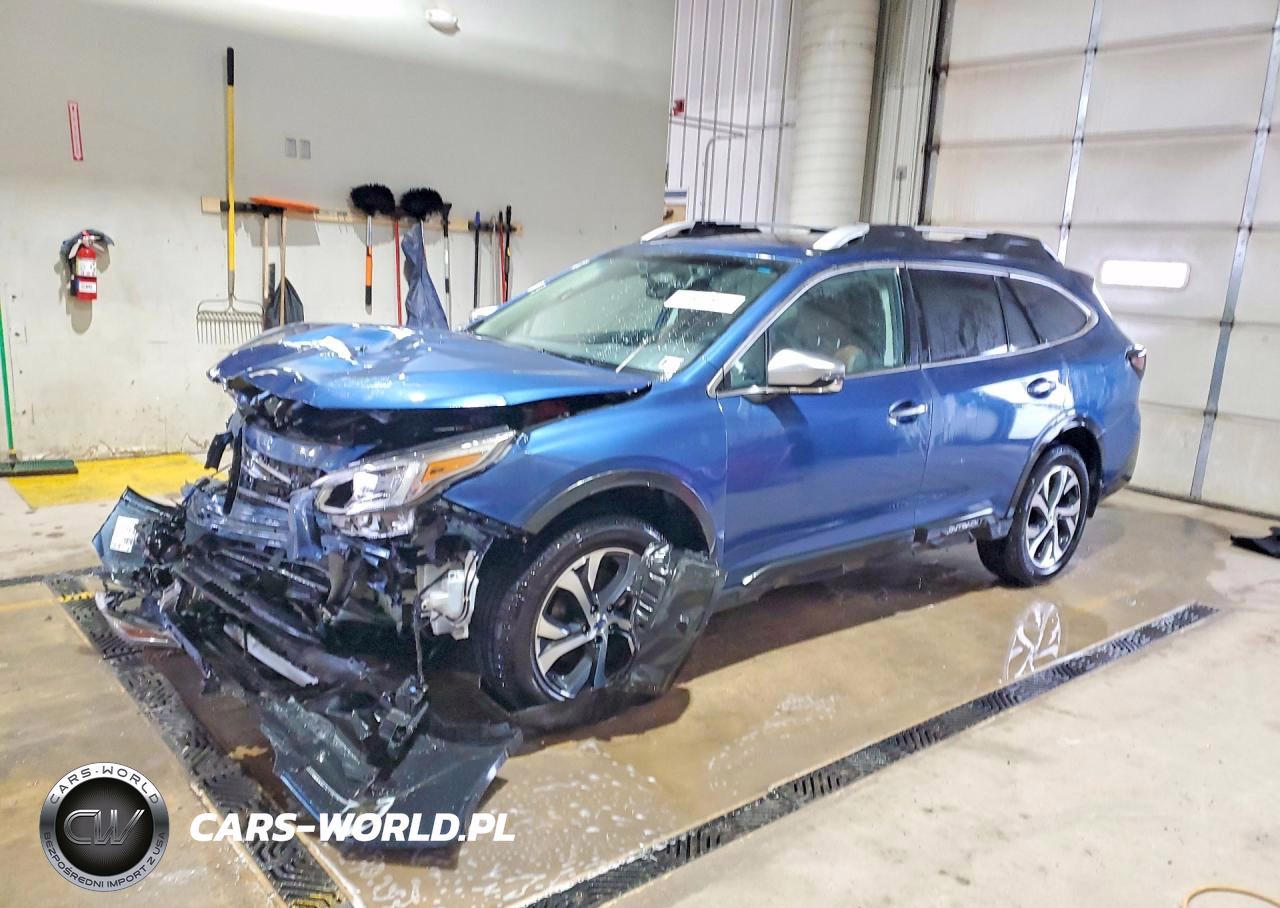 2022 Subaru Outback Touring