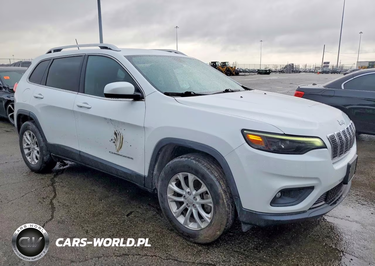 2019 Jeep Cherokee Latitude VIN:1C4PJMCX6KD471559 - 4