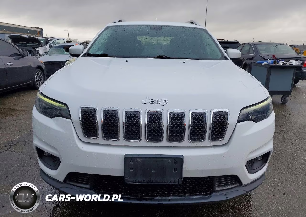 2019 Jeep Cherokee Latitude VIN:1C4PJMCX6KD471559 - 5