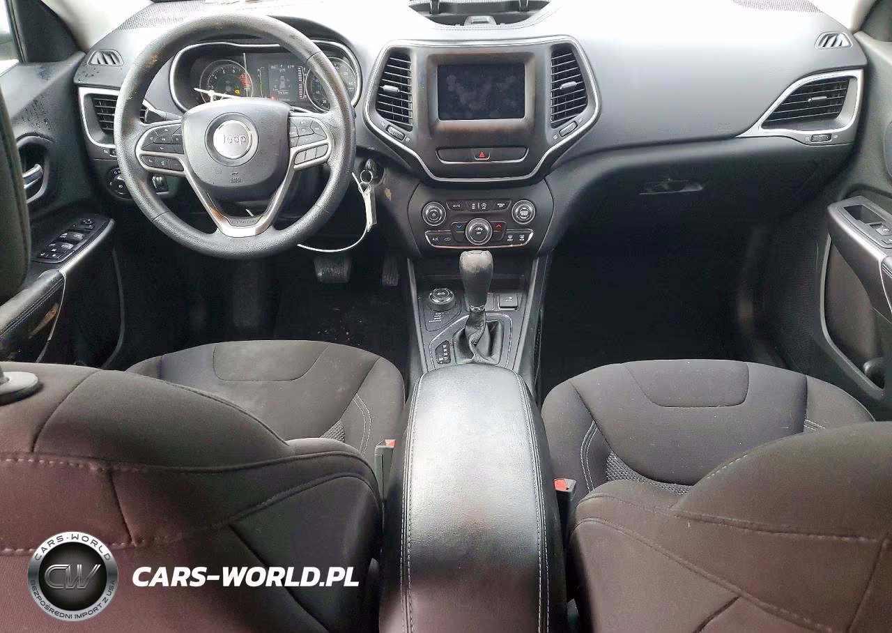 2019 Jeep Cherokee Latitude VIN:1C4PJMCX6KD471559 - 8