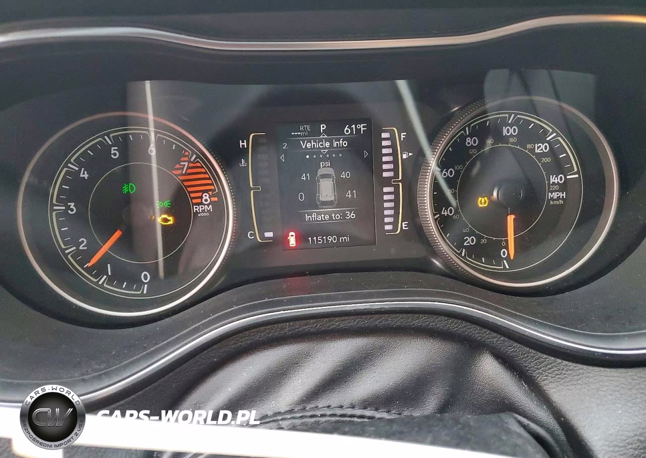 2019 Jeep Cherokee Latitude VIN:1C4PJMCX6KD471559 - 9