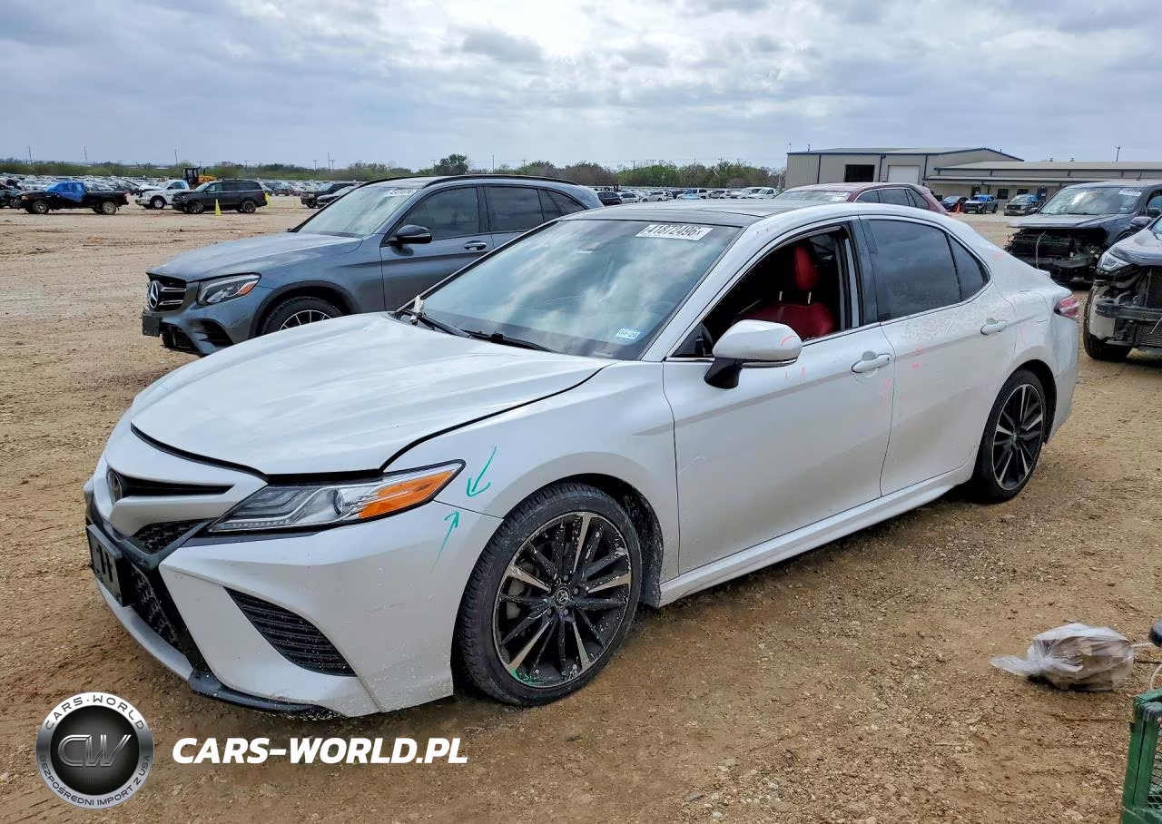 2020 Toyota Camry Xse