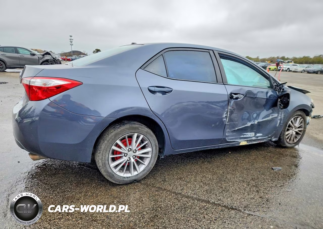 2014 Toyota Corolla Le Plus VIN:2T1BURHE8EC057724 - 3