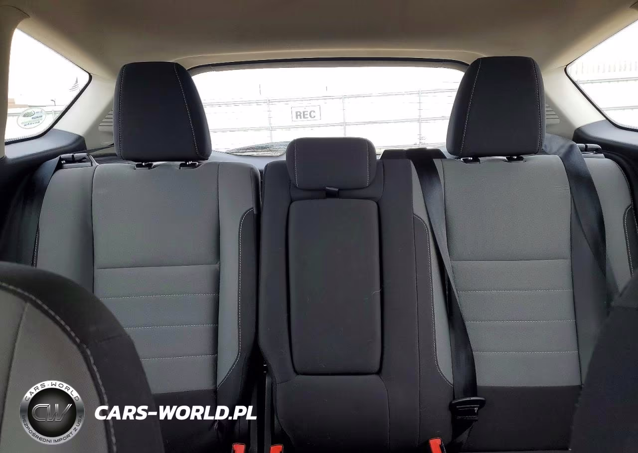 2016 Ford C-Max Se VIN:1FADP5AU5GL116689 - 10