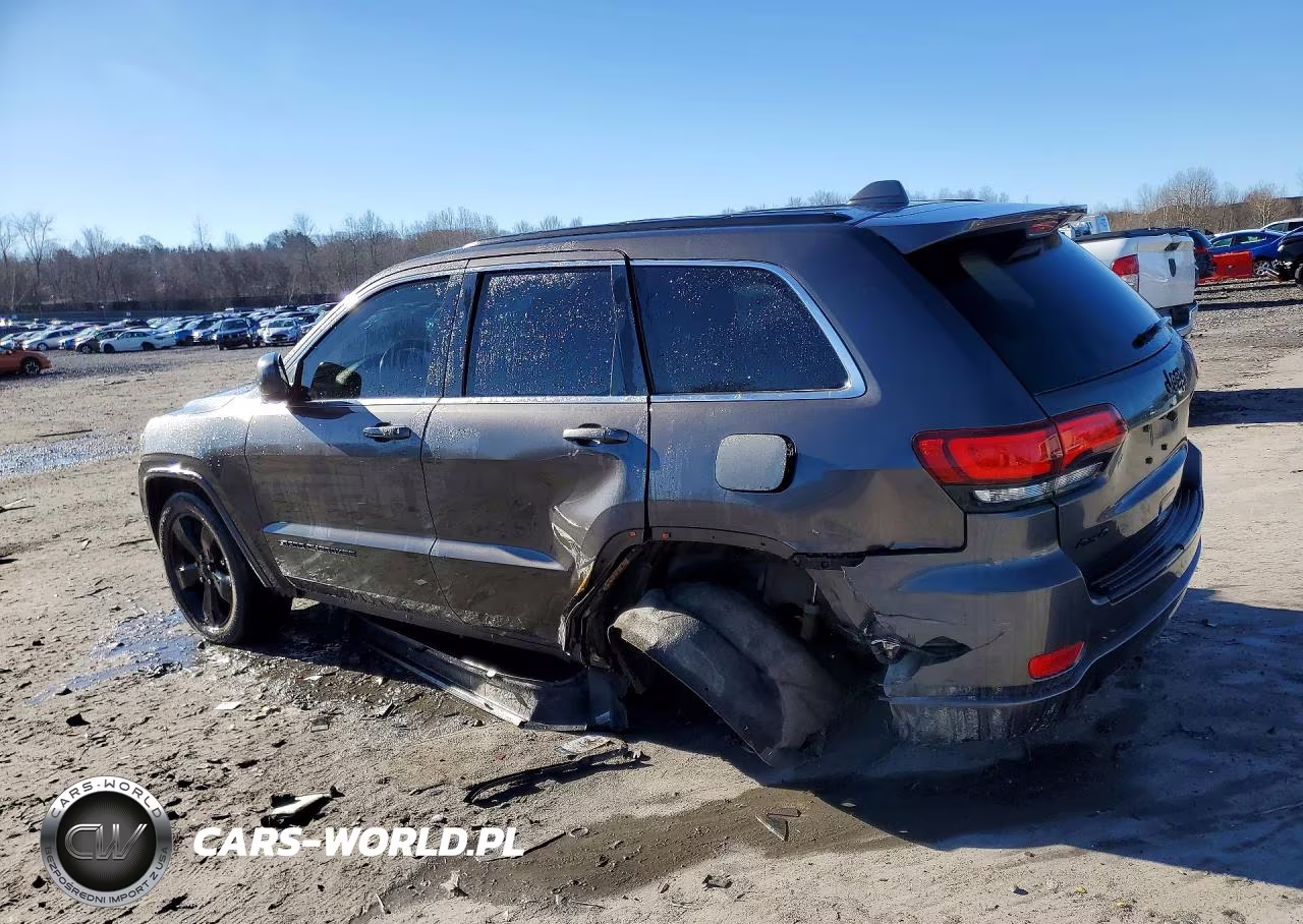 2015 Jeep Grand Cherokee Laredo VIN:1C4RJFAG7FC861573 - 2
