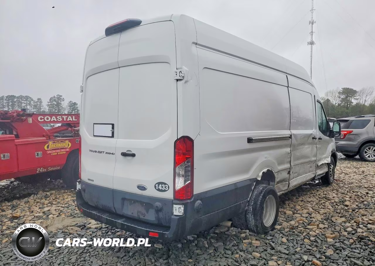 2024 Ford Transit 350 Hd Delivery Van VIN:1FTRU8XG4RKA20945 - 3