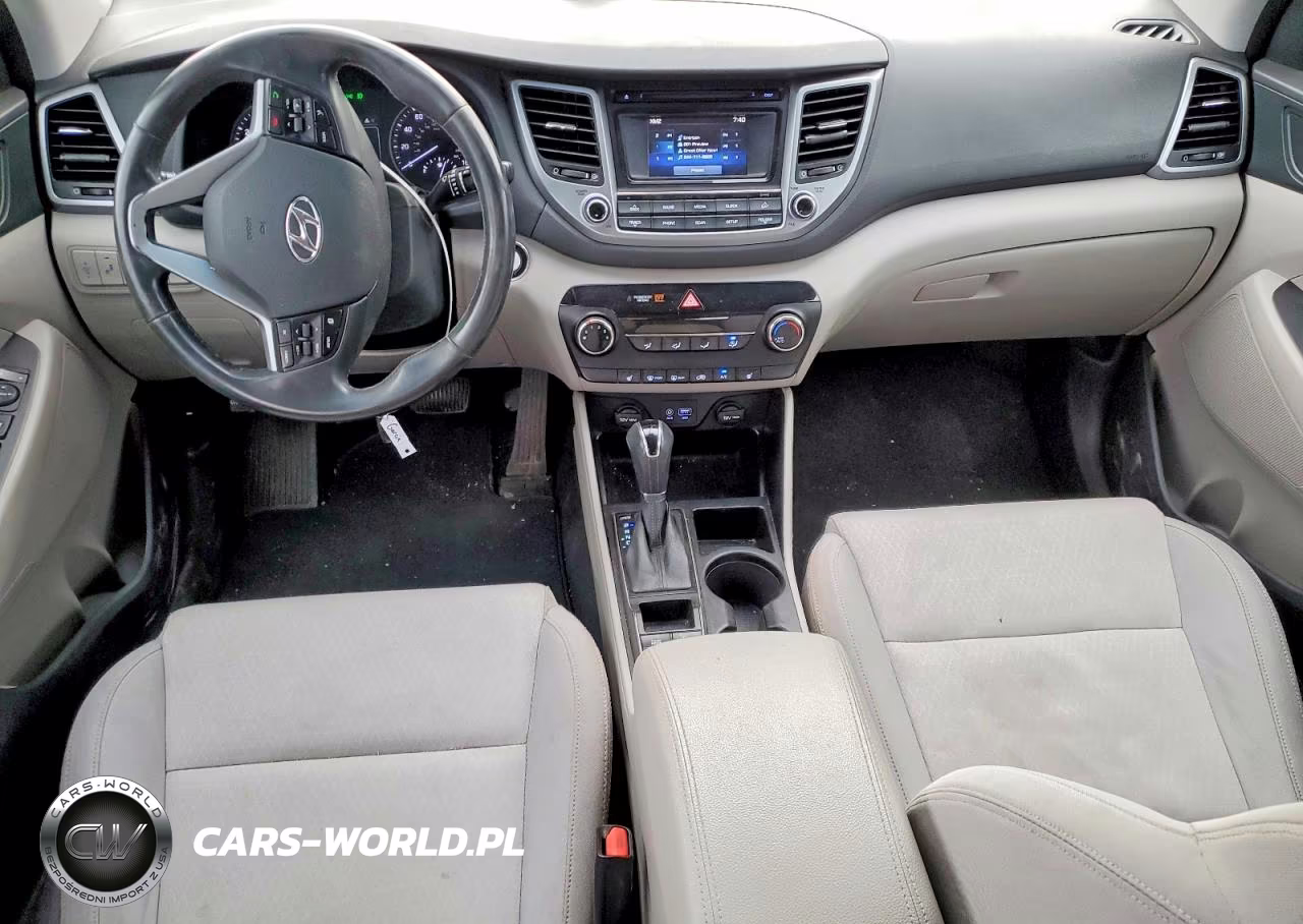 2017 Hyundai Tucson Sport VIN:KM8J3CA23HU296726 - 8