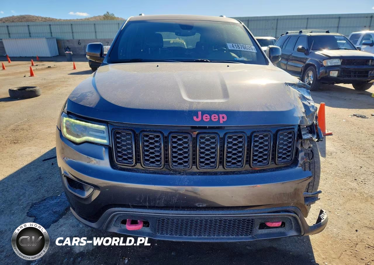 2017 Jeep Grand Cherokee Trailhawk VIN:1C4RJFLG2HC932873 - 5