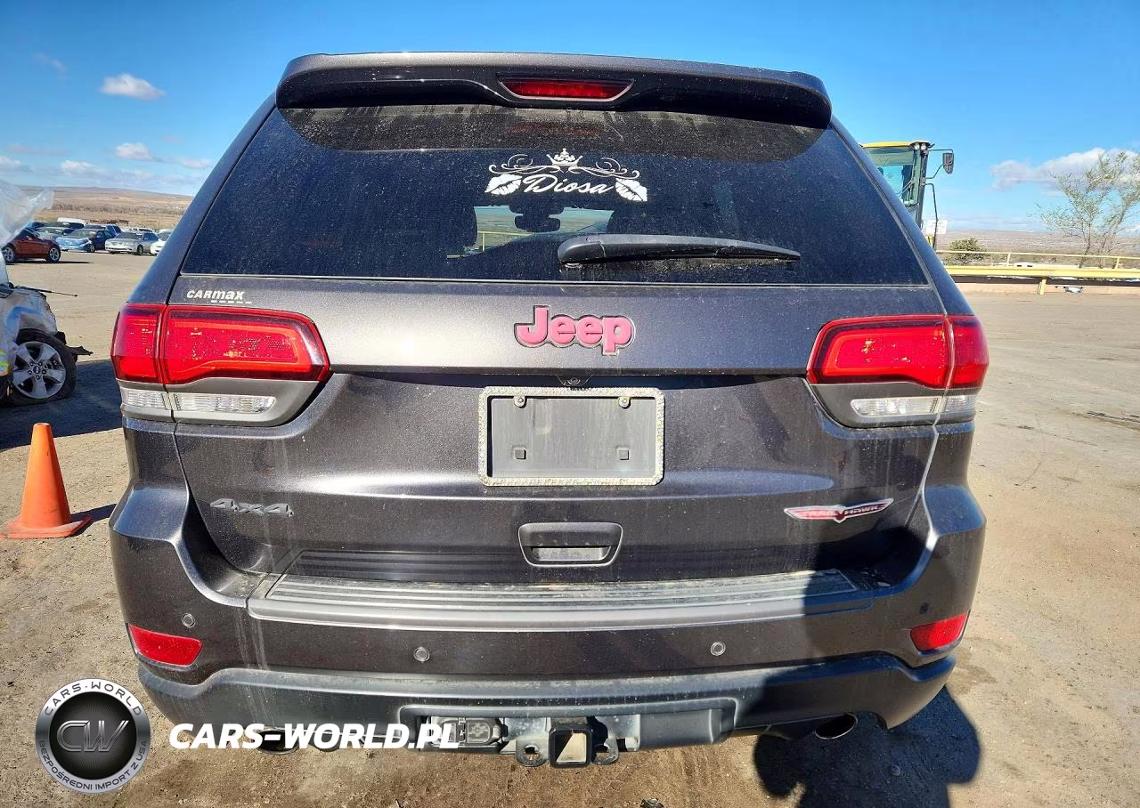 2017 Jeep Grand Cherokee Trailhawk VIN:1C4RJFLG2HC932873 - 6
