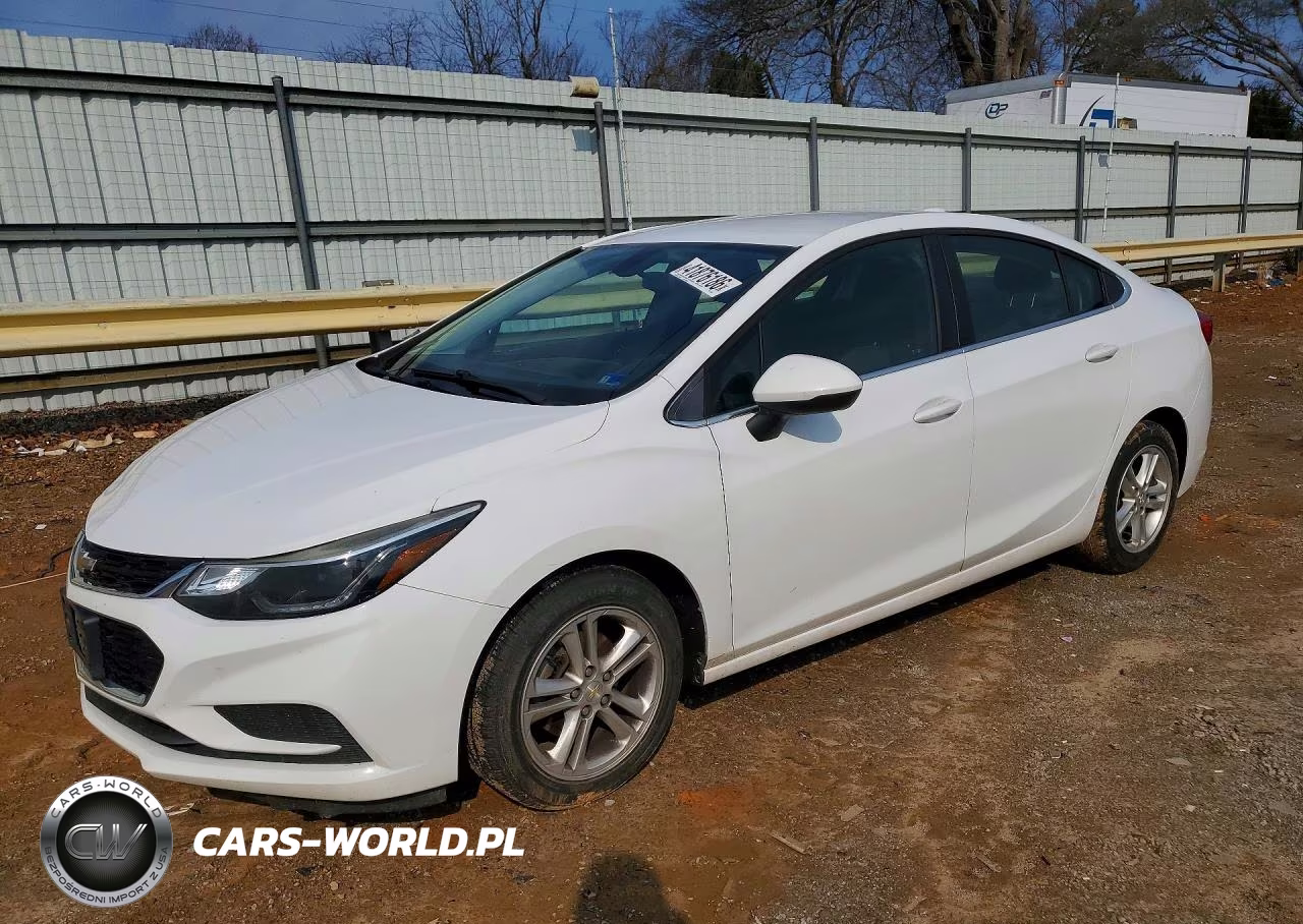 2018 Chevrolet Cruze Lt – zdjęcie 1 z 12