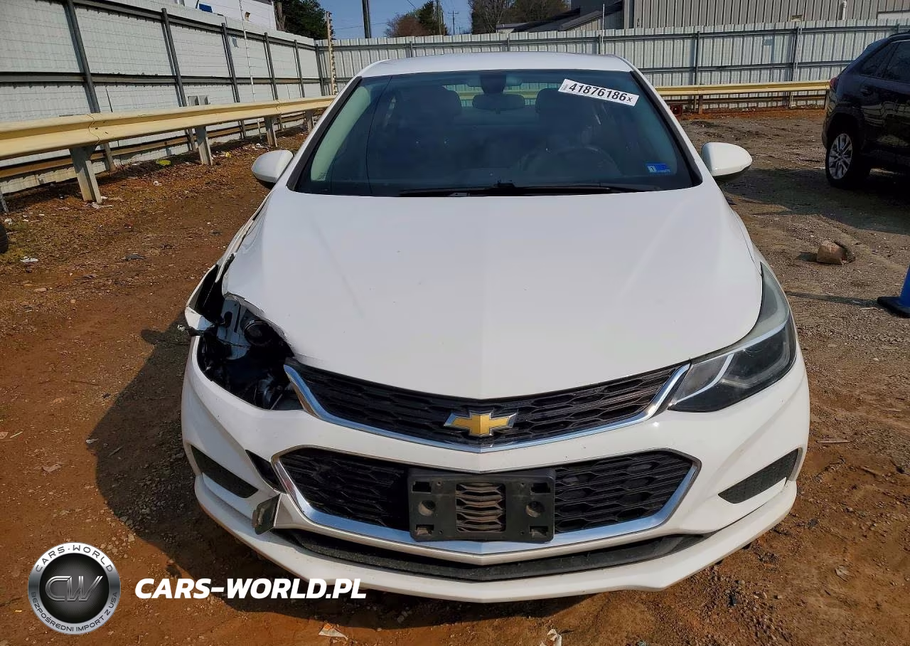 2018 Chevrolet Cruze Lt VIN:1G1BE5SMXJ7173937 - 5