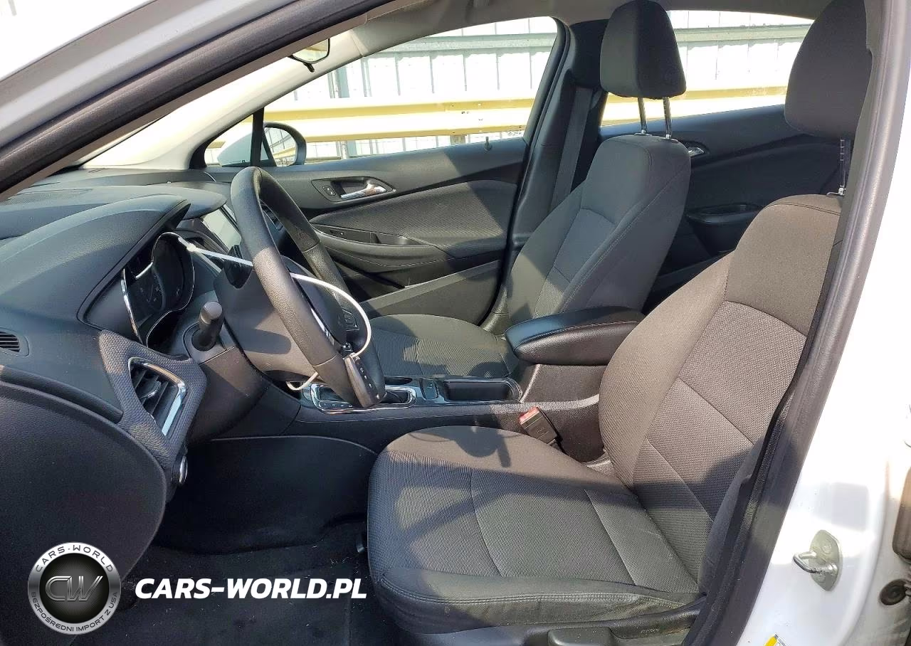 2018 Chevrolet Cruze Lt VIN:1G1BE5SMXJ7173937 - 7