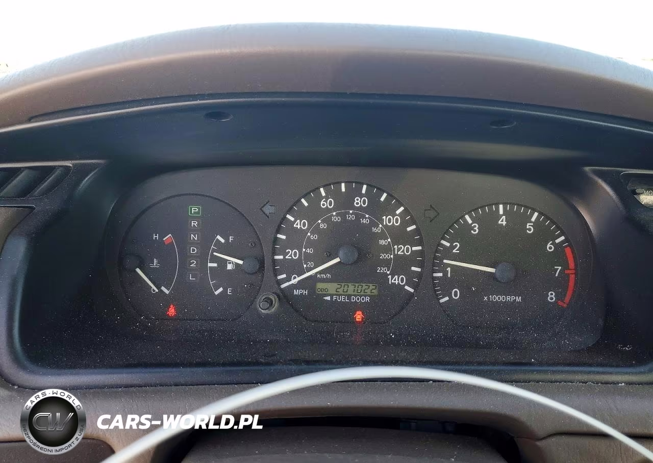 2000 Toyota Camry Le VIN:JT2BG22K2Y0408745 - 9