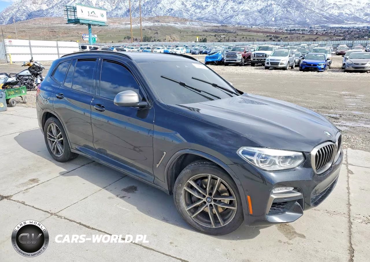2018 BMW X3 xDrivem40I VIN:5UXTS3C58J0Y94717 - 4