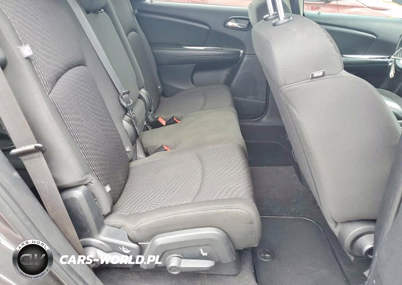 2018 Dodge Journey Se VIN:3C4PDCAB6JT517702 - 11