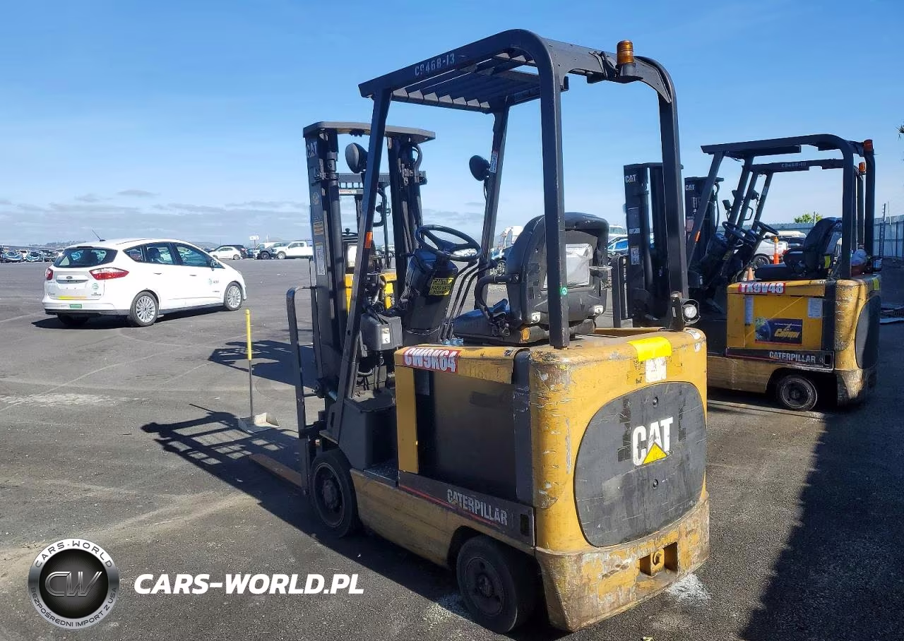 2002 Caterpillar Forklift VIN:A8EC110203 - 3