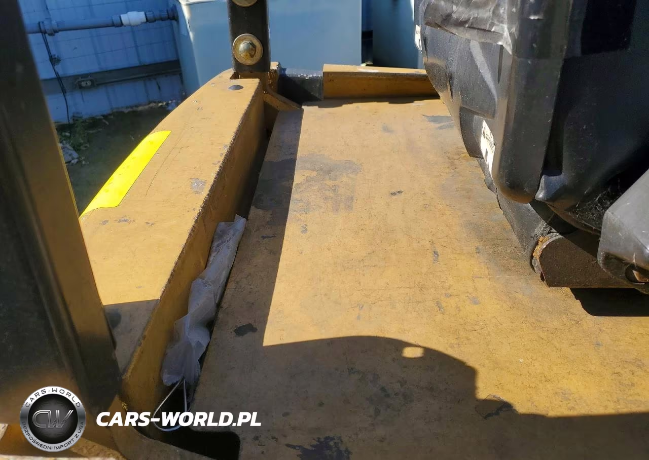 2002 Caterpillar Forklift VIN:A8EC110203 - 6