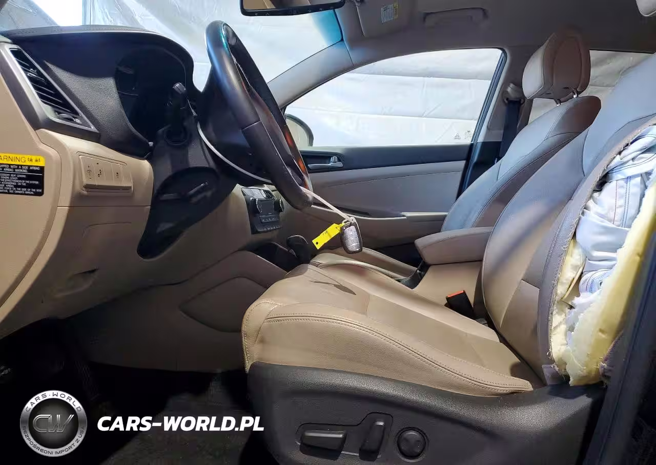 2017 Hyundai Tucson Se Plus VIN:KM8J3CA46HU464683 - 7
