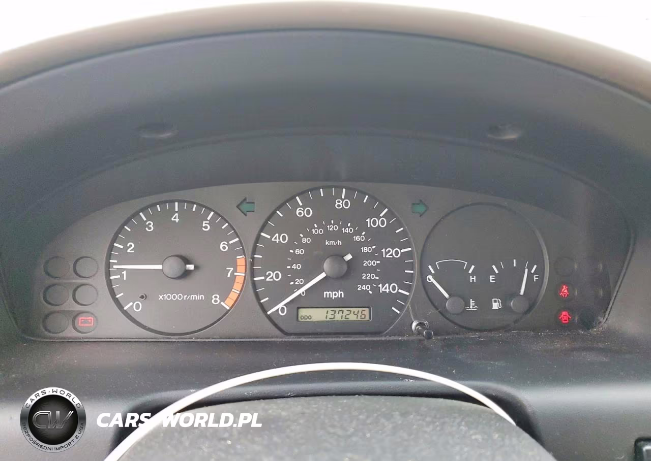 1998 Mazda 626 Dx VIN:1YVGF22C8W5752888 - 9
