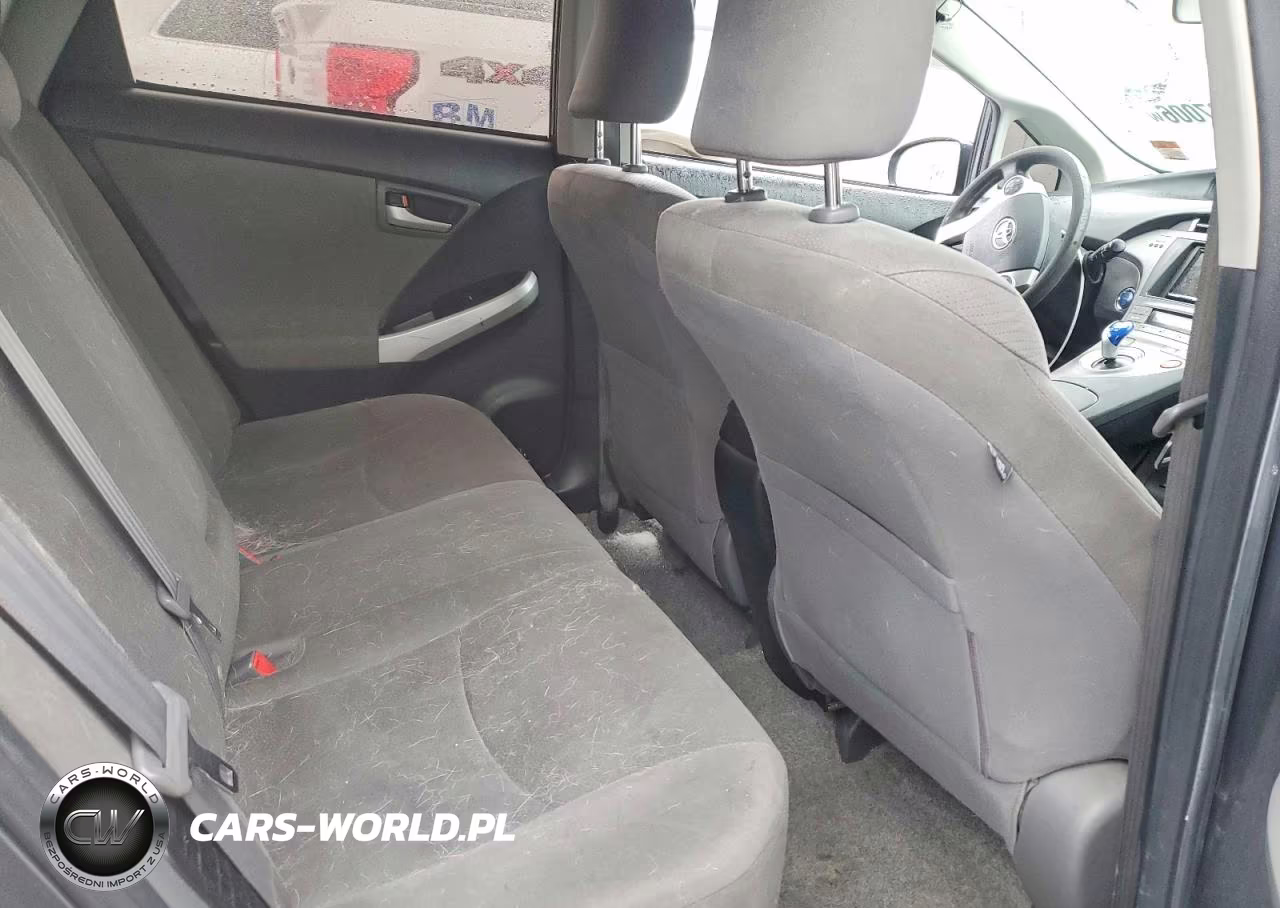 2012 Toyota Prius Plug-In Hybrid Base VIN:JTDKN3DP6C3021151 - 10