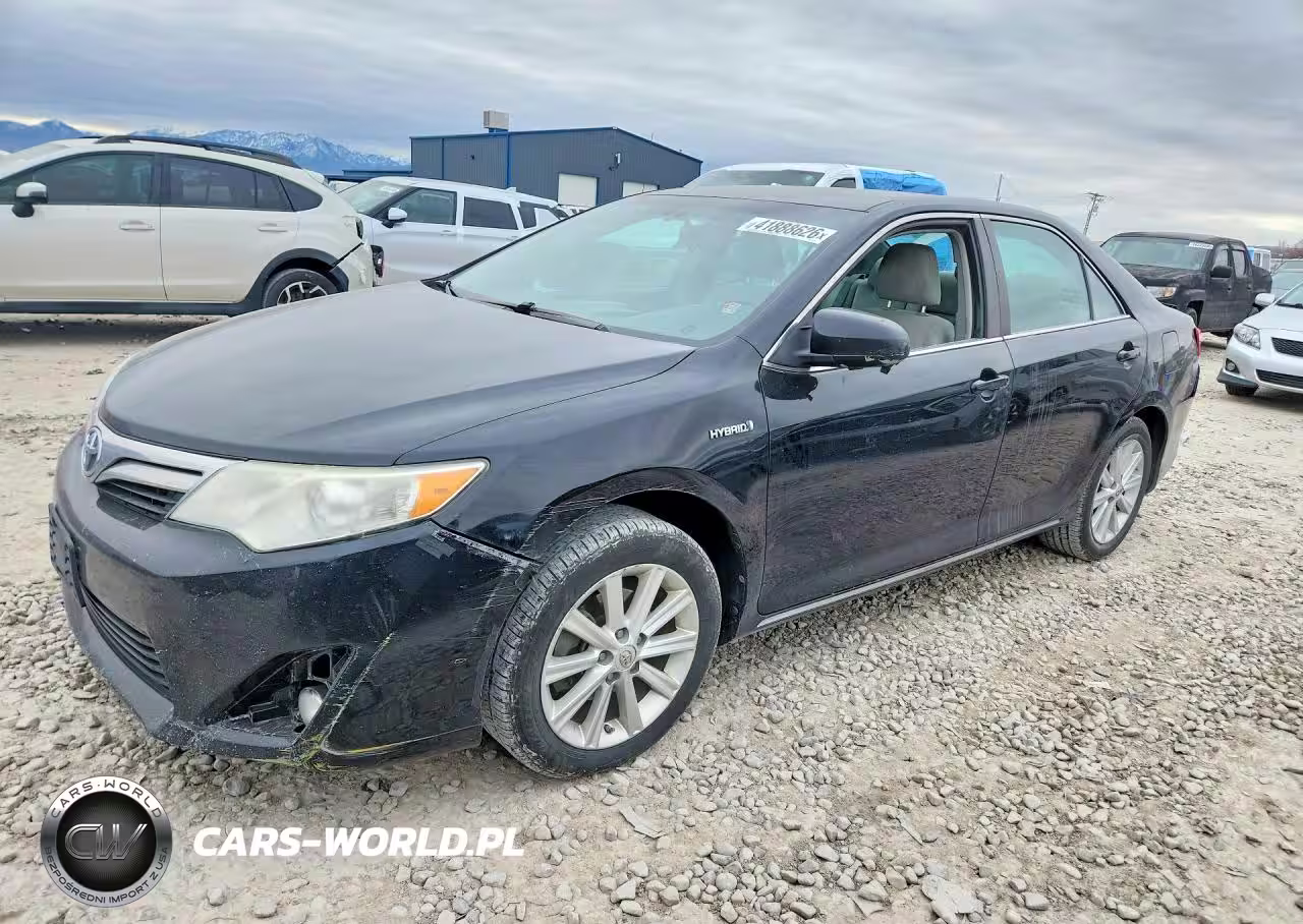 2013 Toyota Camry Hybrid Xle