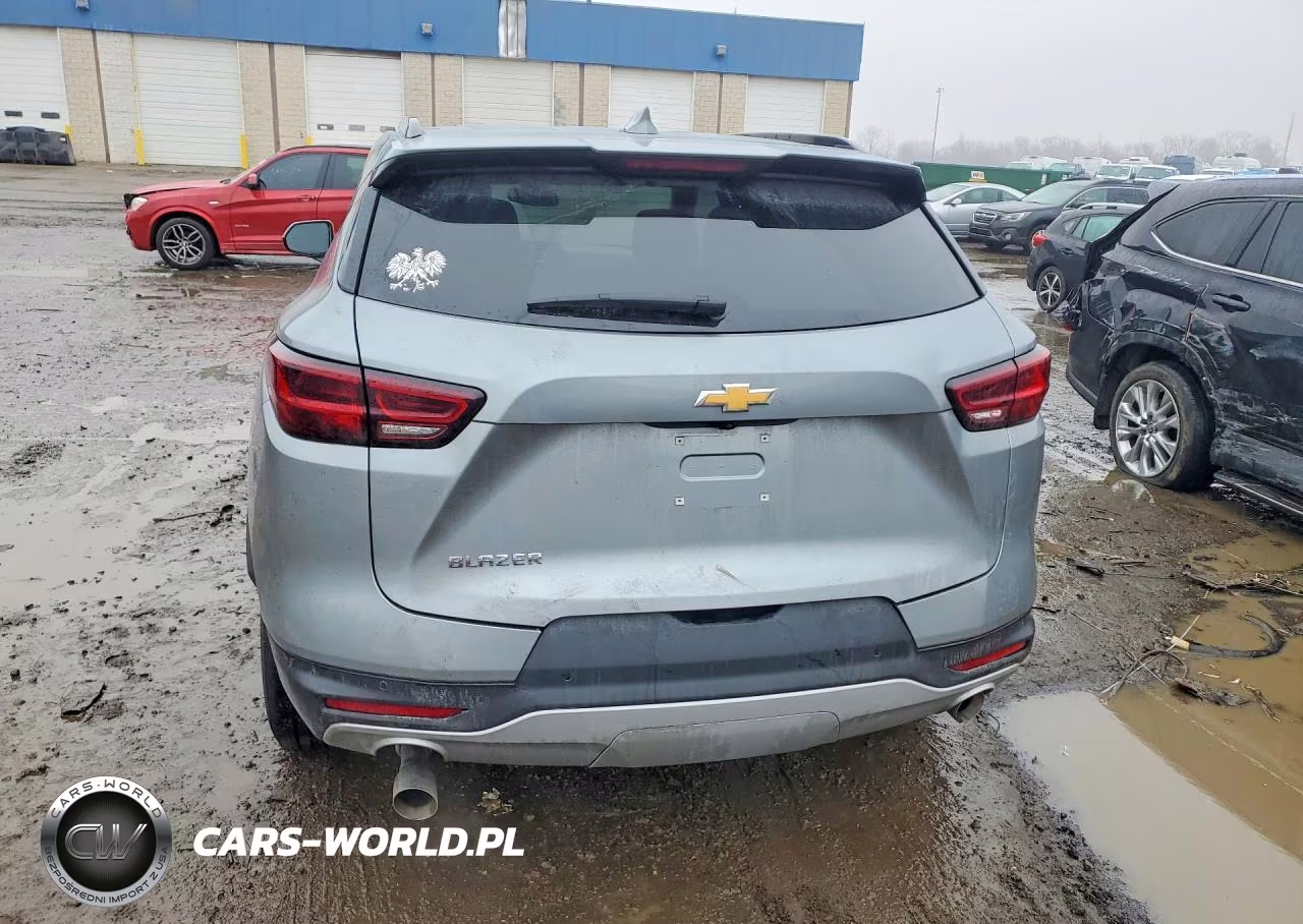 2025 Chevrolet Blazer 2Lt VIN:3GNKBCR44SS102611 - 6