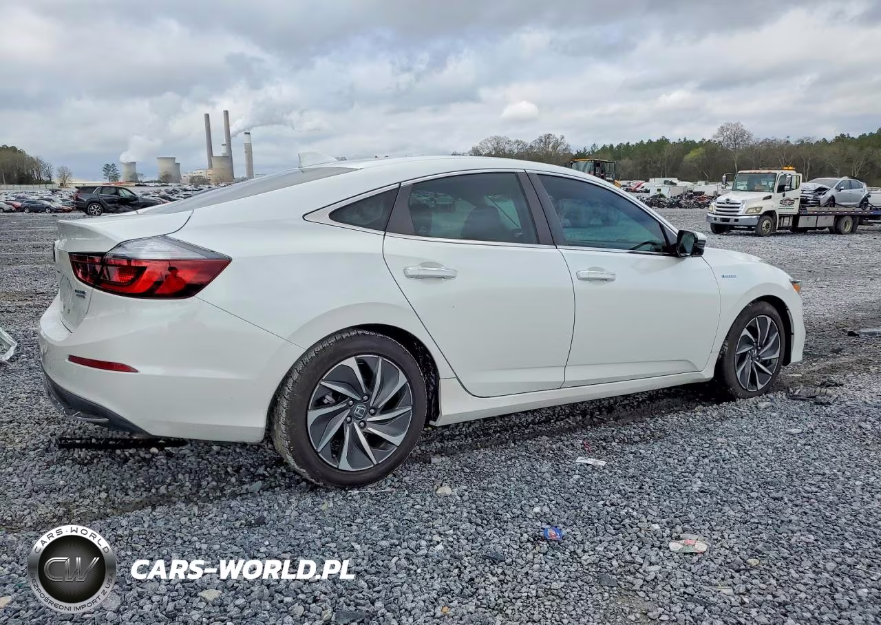 2020 Honda Insight Touring VIN:19XZE4F99LE011015 - 3
