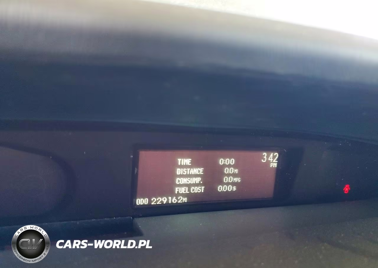 2014 Toyota Prius Two VIN:JTDKN3DU2E1778391 - 9