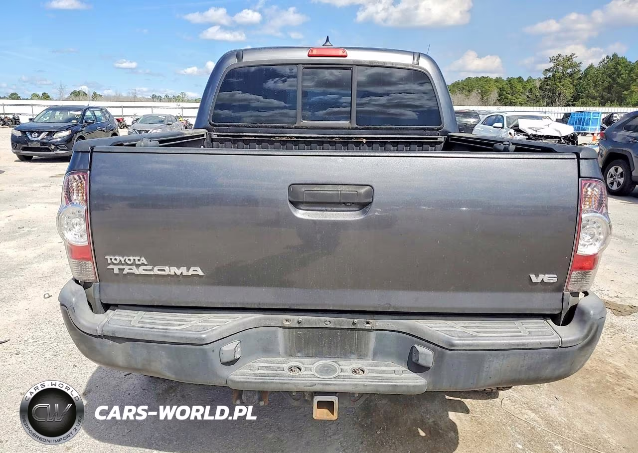 2014 Toyota Tacoma V6 VIN:3TMLU4EN0EM163930 - 6