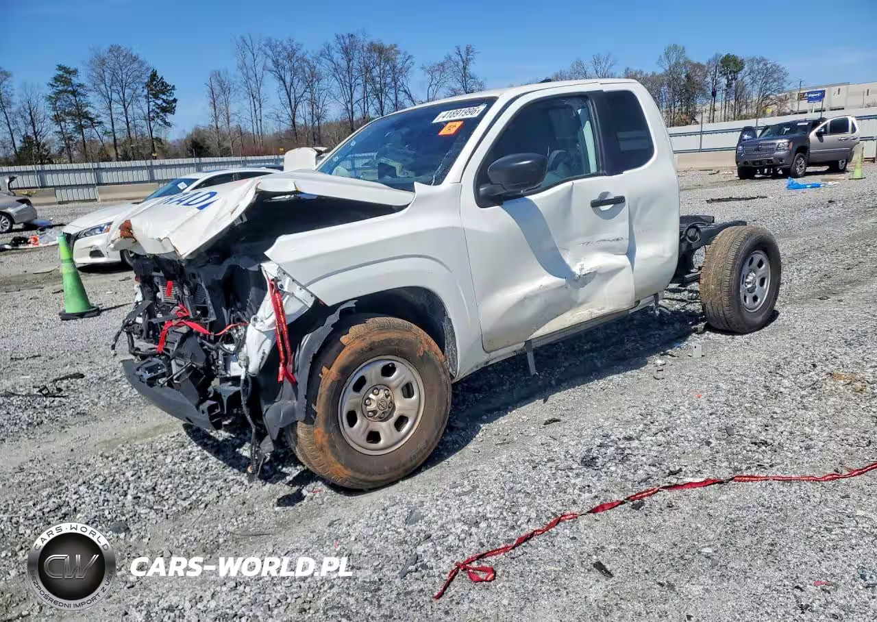 2022 Nissan Frontier S