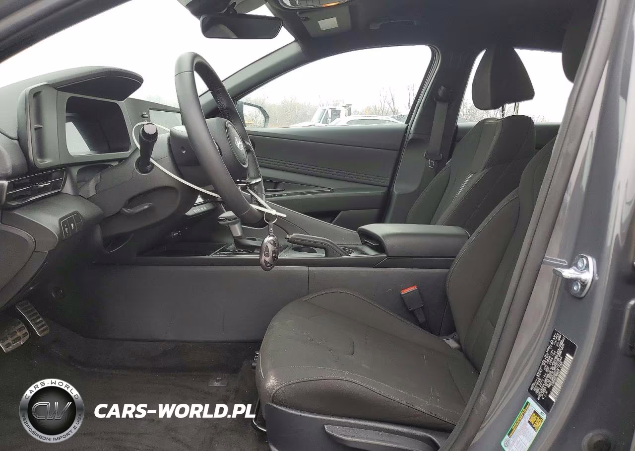 2026 Hyundai Elantra Sel Sport VIN:KMHLM4DG5TU101544 - 7